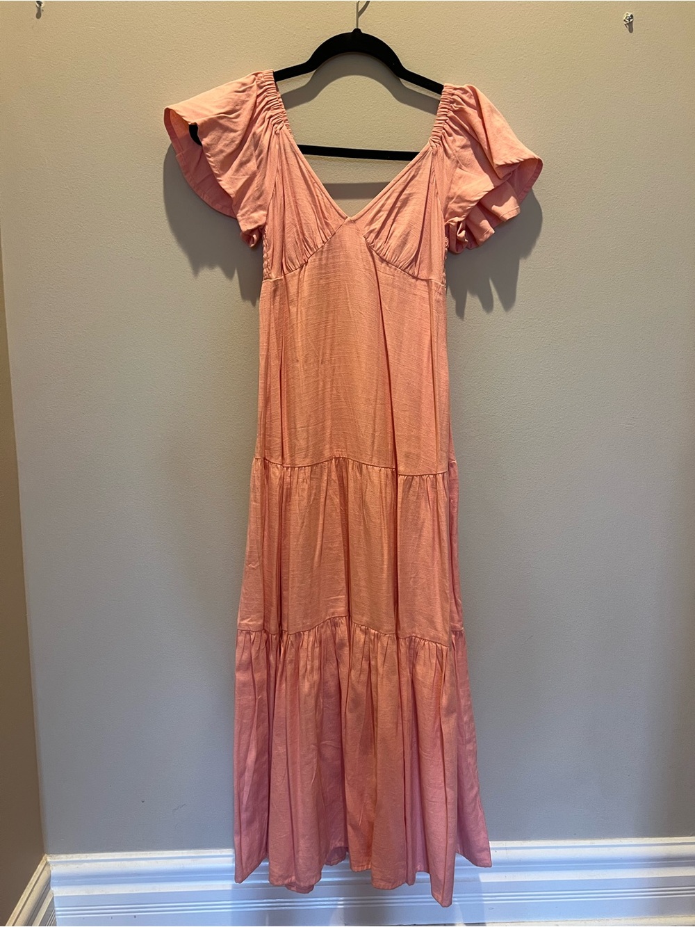 Billabong Women's Peach Tiered Maxi Dress with Flutter Sleeves